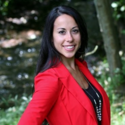 Amy Oliveira| ND| Naturopathic Doctor Cambridge