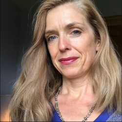 Jacinta Willems| ND| Naturopathic Doctor Mitchell