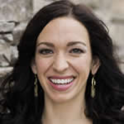 Leanne Florence| BA, ND| Naturopathic Doctor Winnipeg